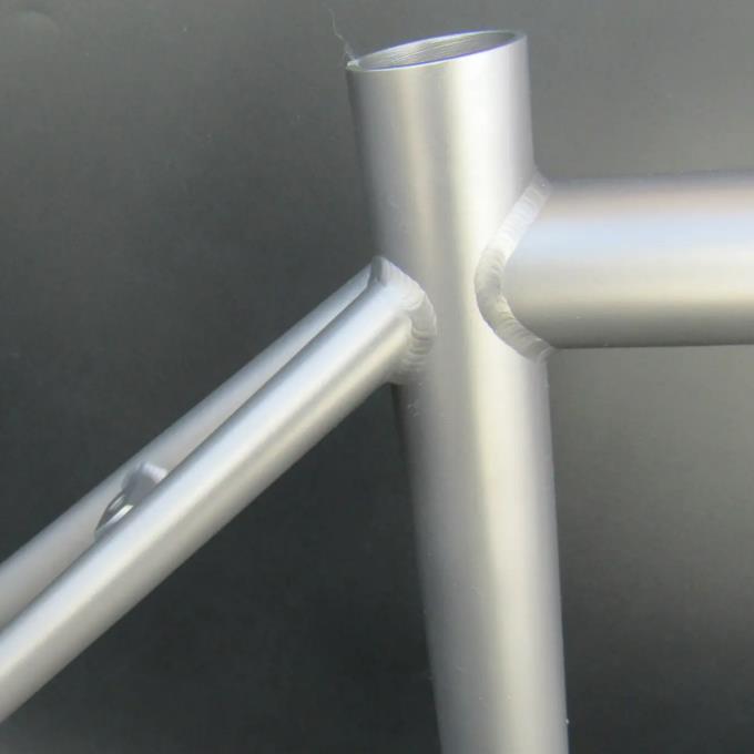 钛合金焊接-钛合金车架